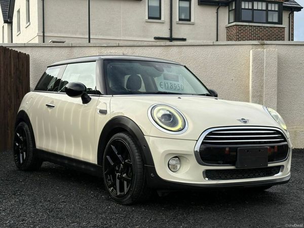 Mini Cooper Hatchback, Petrol, 2019, White