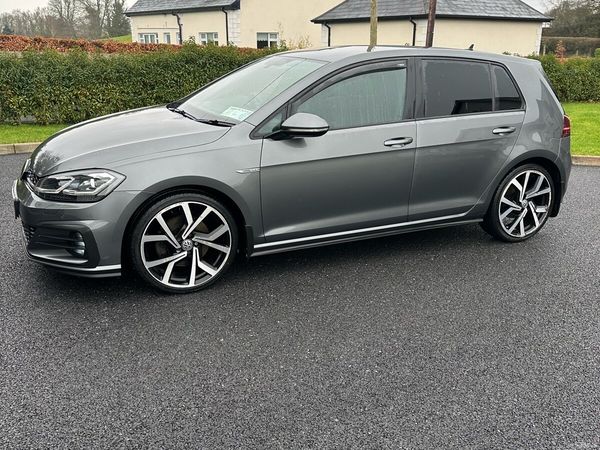 Volkswagen Golf Hatchback, Diesel, 2018, Grey