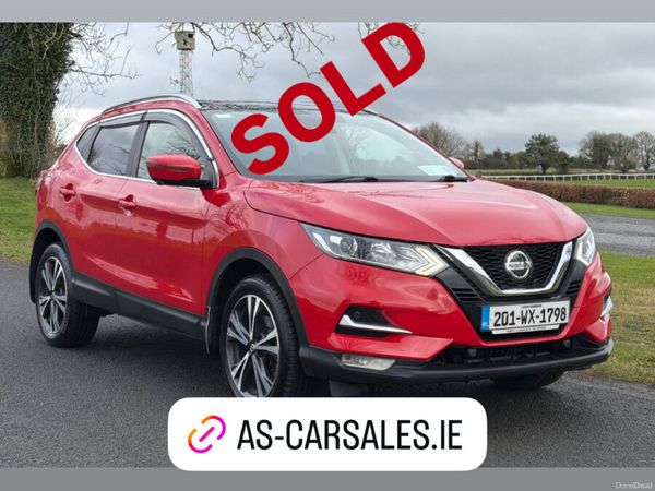 Nissan Qashqai MPV, Diesel, 2020, Red