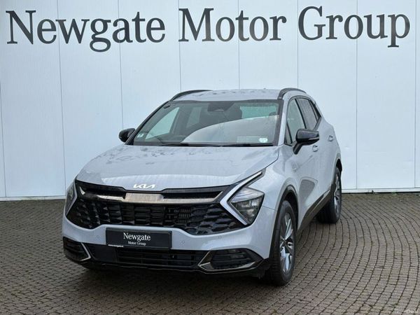 Kia Sportage MPV, Petrol Hybrid, 2024, Grey