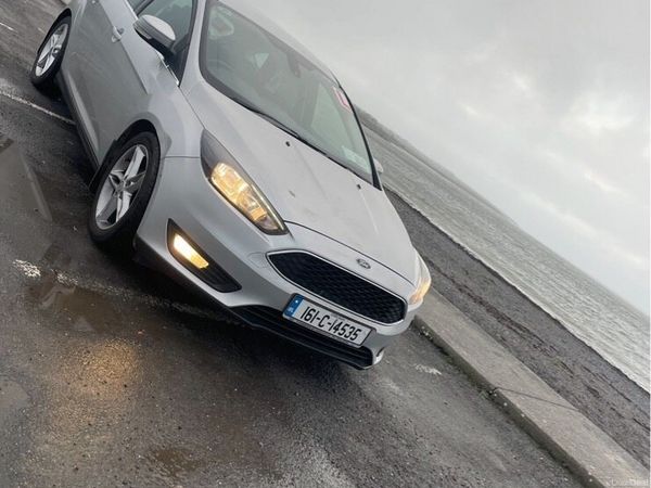 Ford Focus Hatchback, Diesel, 2016, Silver