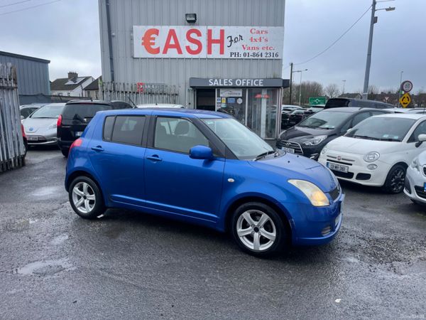Suzuki Swift Hatchback, Petrol, 2005, Blue