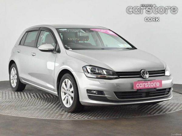Volkswagen Golf Hatchback, Petrol, 2015, Silver