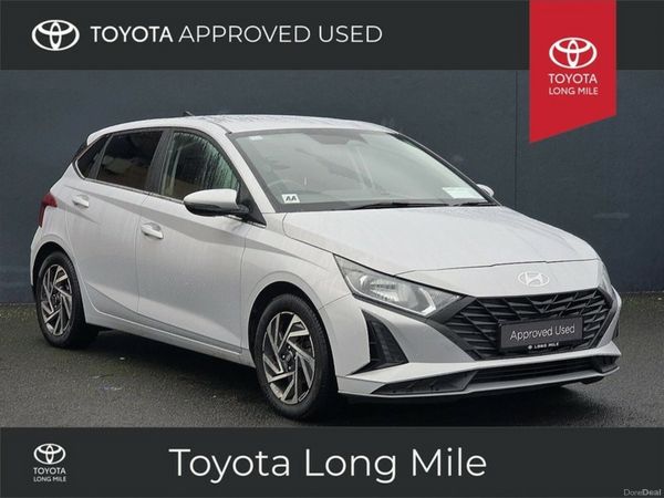 Hyundai i20 Hatchback, Petrol, 2024, Grey