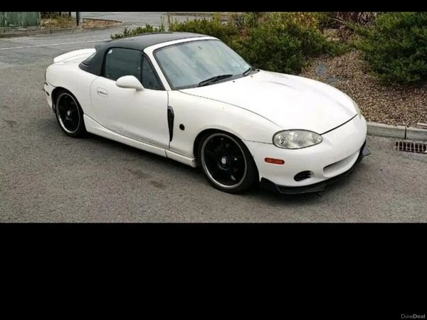 Mazda Other Convertible, Petrol, 1998, Gold