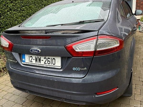 Ford Mondeo Hatchback, Diesel, 2012, Grey