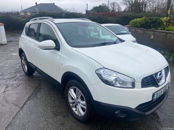 Nissan Qashqai Hatchback, Diesel, 2011, White