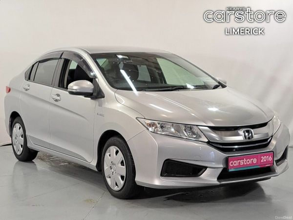 Honda Grace Saloon, Petrol Hybrid, 2016, Silver