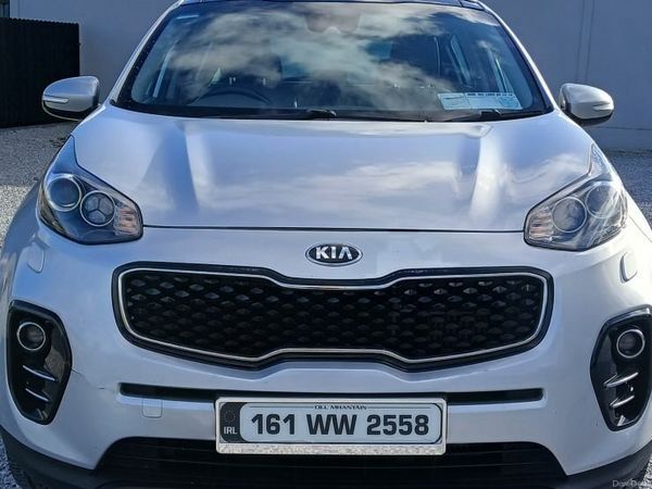 Kia Sportage SUV, Diesel, 2016, Silver