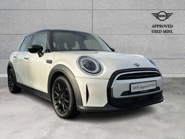 Mini Cooper Hatchback, Petrol, 2023, White