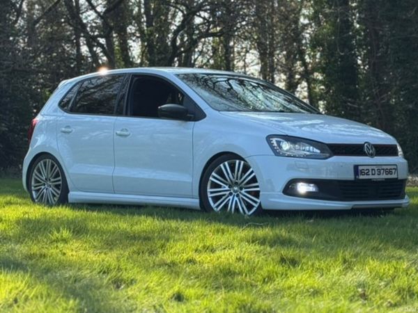Volkswagen Polo Hatchback, Petrol, 2016, White