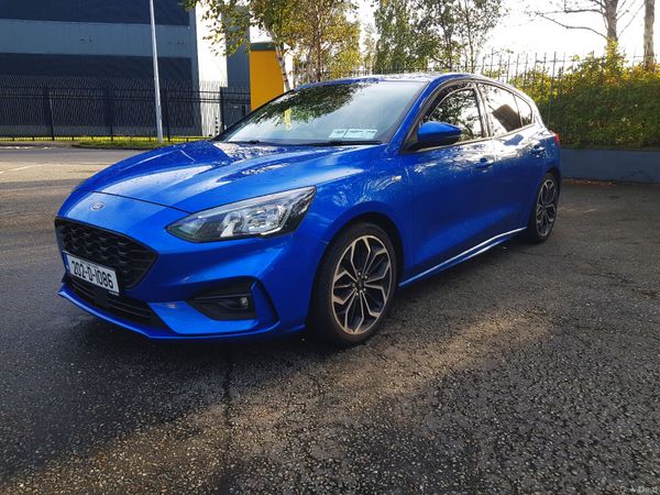 Ford Focus Hatchback, Petrol, 2020, Blue