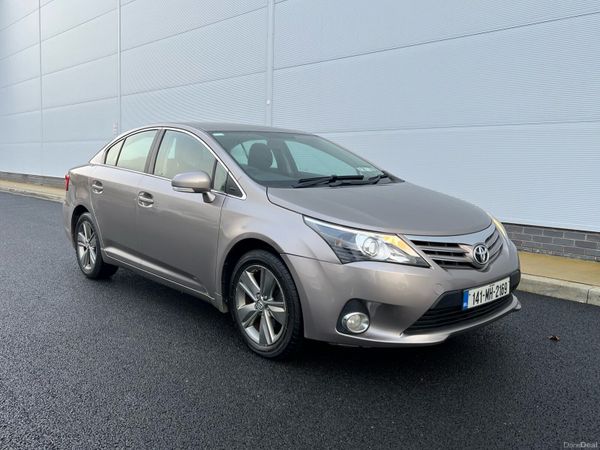 Toyota Avensis Saloon, Diesel, 2014, Bronze