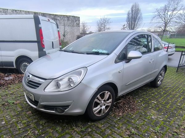 Opel Corsa Hatchback, Petrol, 2008, Silver