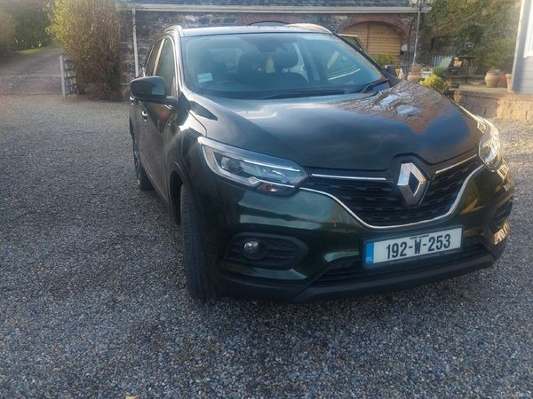 Renault Kadjar SUV, Petrol, 2019, Green