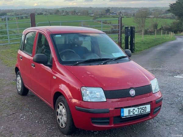 Fiat Panda Hatchback, Petrol, 2011, Red