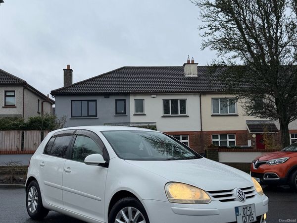 Volkswagen Golf Hatchback, Petrol, 2007, White