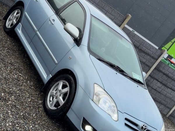 Toyota Corolla Hatchback, Diesel, 2005, Blue