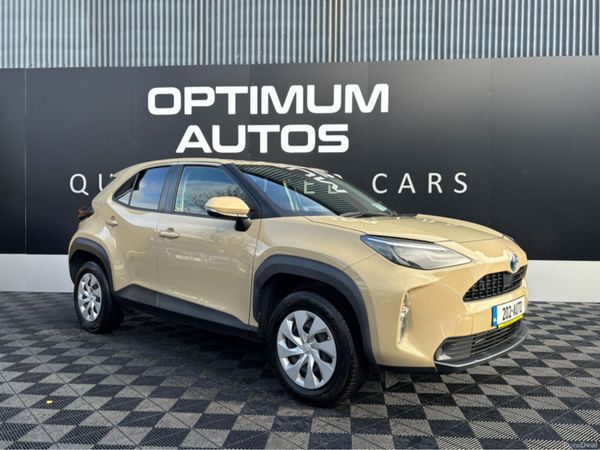 Toyota Yaris Cross Hatchback, Petrol Hybrid, 2021, Brown