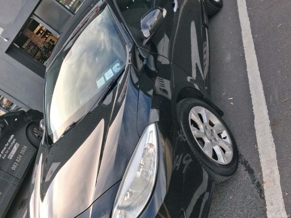 Renault Fluence Saloon, Diesel, 2011, Black