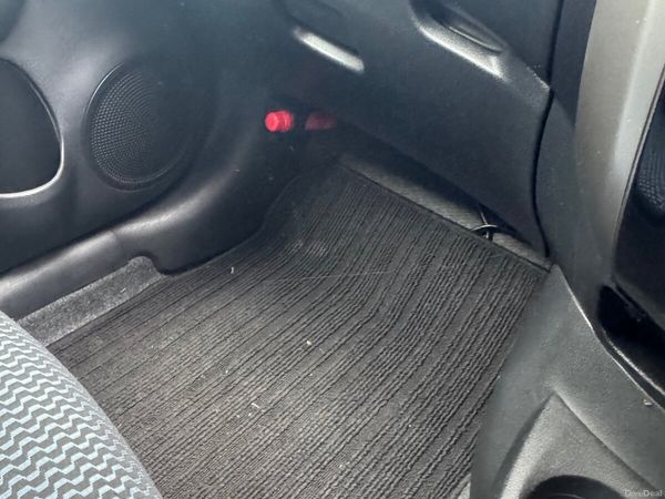 Nissan Note MPV, Petrol, 2015, Blue