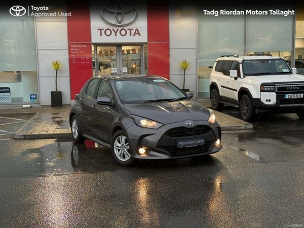 Toyota Yaris Hatchback, Petrol, 2023, Grey