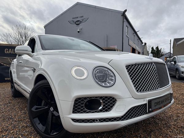 Bentley Bentayga Estate, Petrol Hybrid, 2020, White