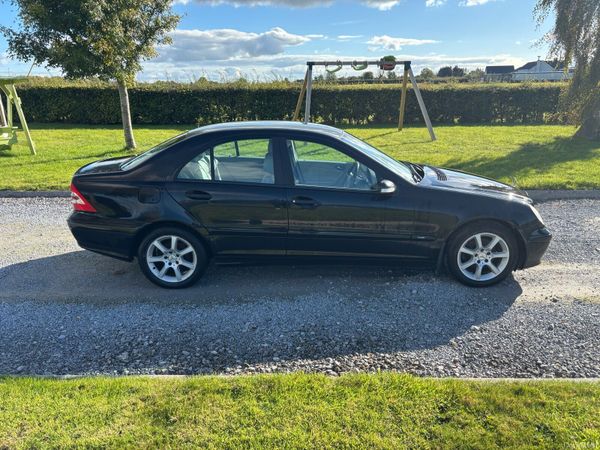 Mercedes-Benz C-Class Saloon, Petrol, 2007, Black