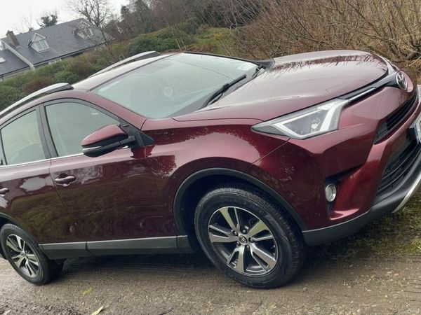 Toyota RAV4 SUV, Diesel, 2016, Red