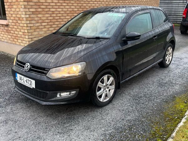 Volkswagen Polo Hatchback, Petrol, 2014, Black