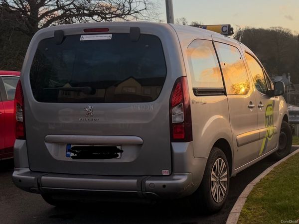 Peugeot Partner MPV, Diesel, 2019, Grey