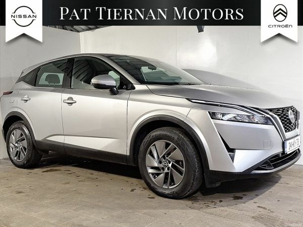 Nissan Qashqai MPV, Petrol, 2024, Grey