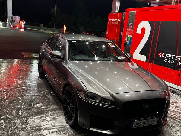 Jaguar XF Saloon, Diesel, 2016, Grey