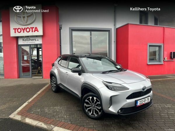 Toyota Yaris Cross Hatchback, Petrol Hybrid, 2022, Silver