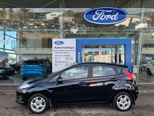 Ford Fiesta Hatchback, Petrol, 2017, Black