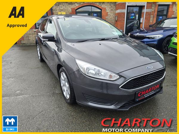 Ford Focus Hatchback, Petrol, 2016, Grey