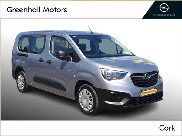 Opel Combo SUV, Diesel, 2021, Grey