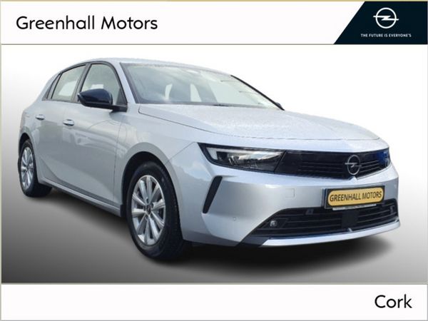 Opel Astra Hatchback, Diesel, 2025, Grey