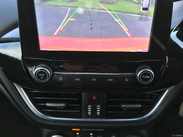 Ford Fiesta Hatchback, Petrol, 2019, Red