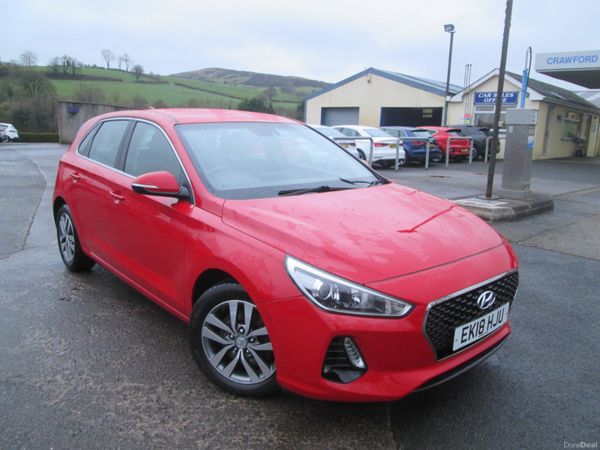 Hyundai i30 Hatchback, Petrol, 2018, Red