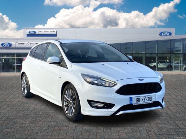 Ford Focus Hatchback, Petrol, 2018, White