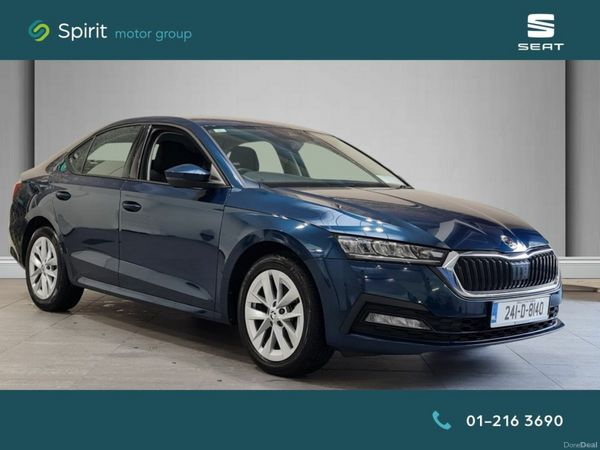 Skoda Octavia Saloon, Petrol, 2024, Blue