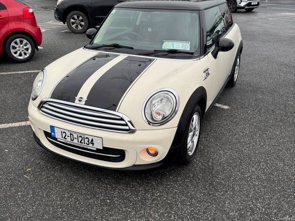 Mini Cooper Hatchback, Diesel, 2012, White