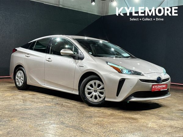Toyota Prius Hatchback, Petrol Hybrid, 2020, Silver
