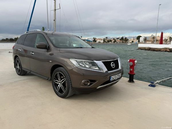 Nissan Pathfinder SUV, Petrol, 2014, Bronze