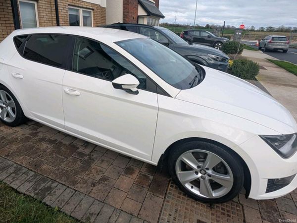 SEAT Leon Hatchback, Diesel, 2015, White