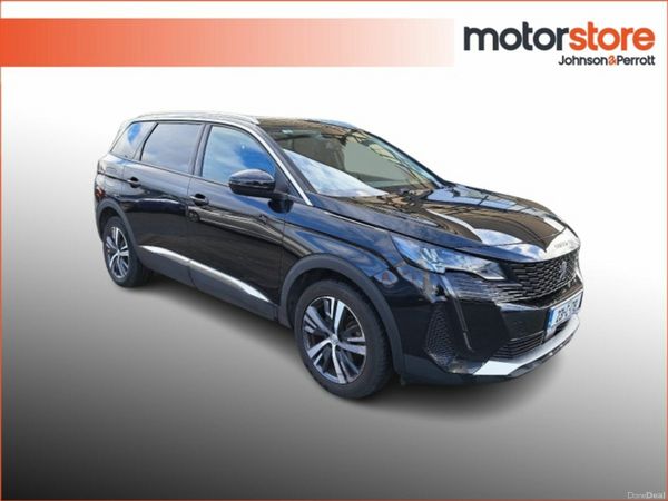 Peugeot 5008 MPV, Petrol, 2023, Black