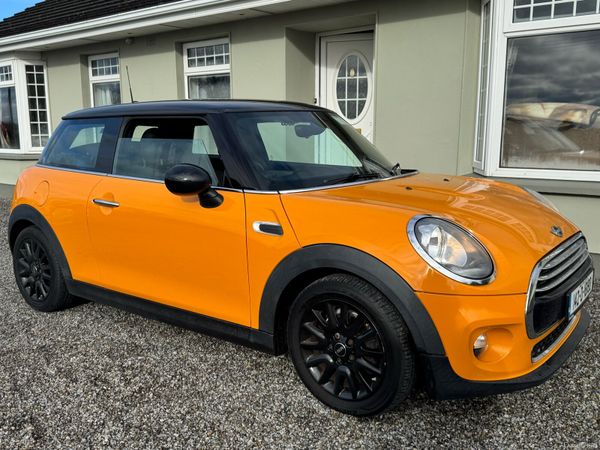 Mini Cooper Hatchback, Petrol, 2014, Orange
