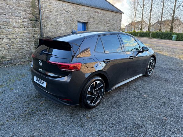 Volkswagen ID.3 Hatchback, Electric, 2022, Grey