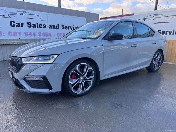 Skoda Octavia Saloon, Diesel, 2021, Grey